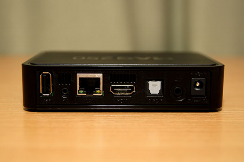 телевизионная приставка switron iptv 1500